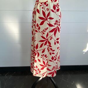 Haver & Blair Cream Maxi Skirt with Red Botanical Print Sz Medium